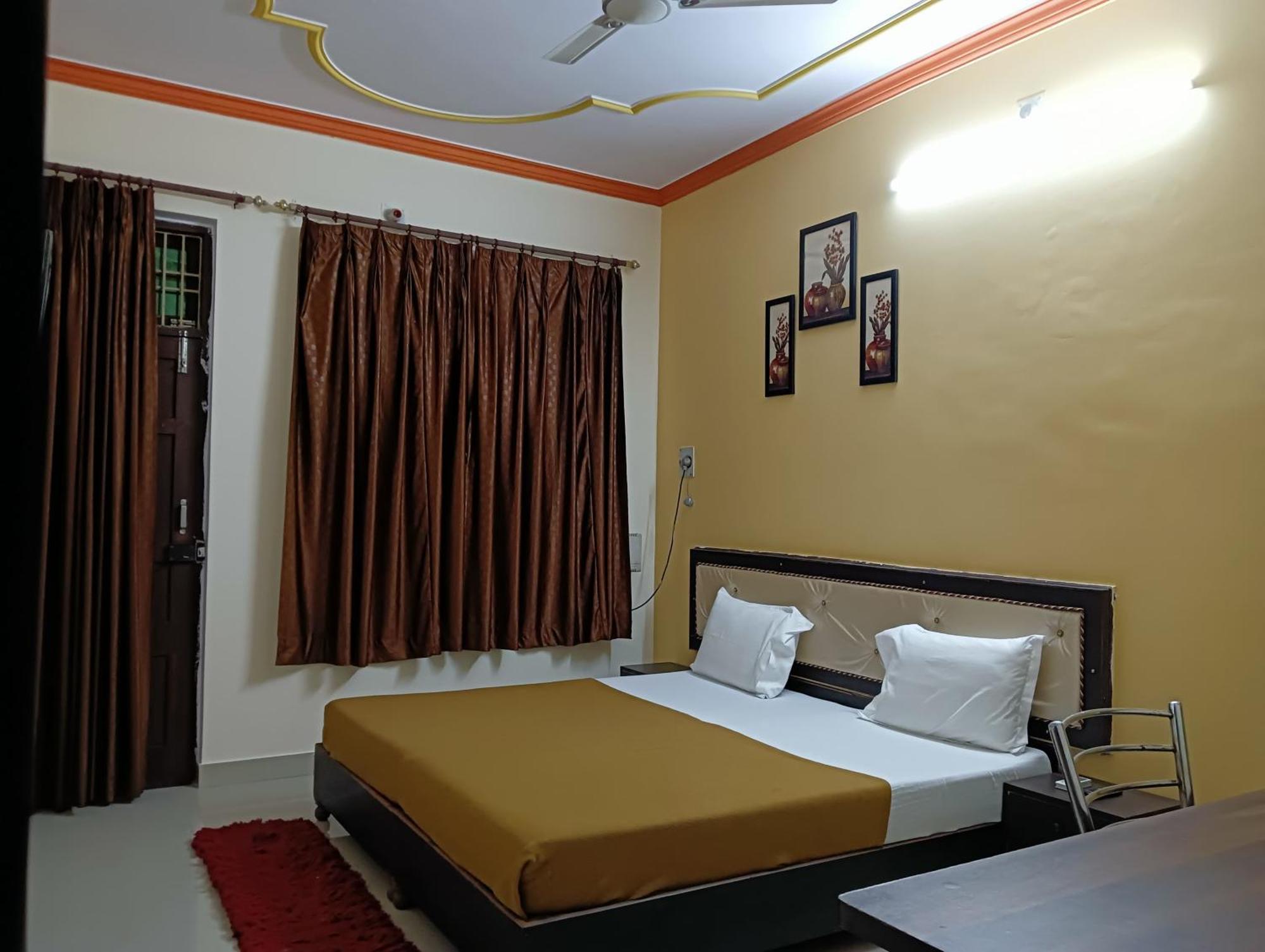 Varuna Palace Varanasi , Near Mandir & Ghat'S Dış mekan fotoğraf