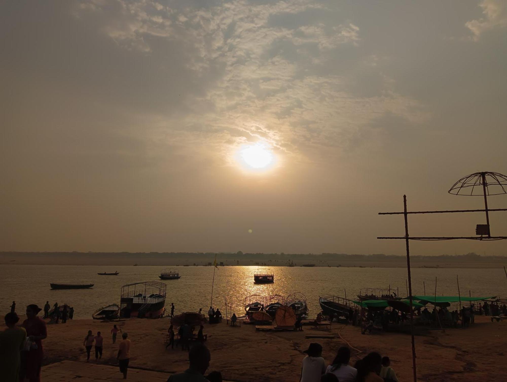 Varuna Palace Varanasi , Near Mandir & Ghat'S Dış mekan fotoğraf