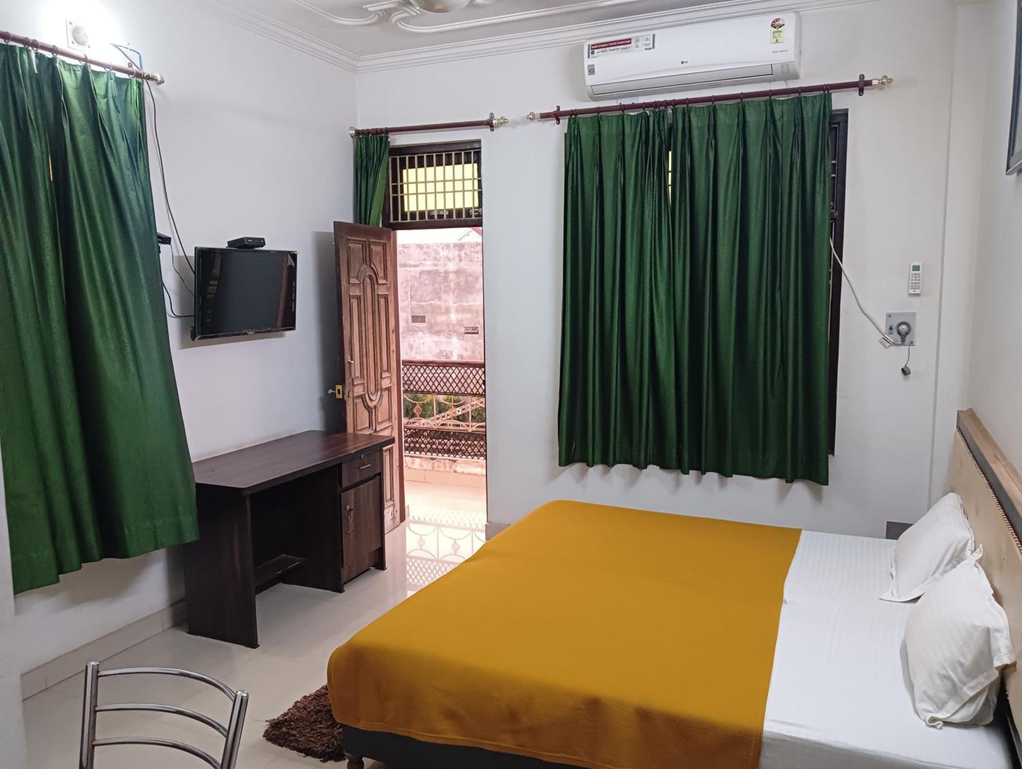 Varuna Palace Varanasi , Near Mandir & Ghat'S Dış mekan fotoğraf
